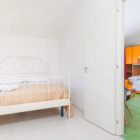 Casa Geranio Vista Etna 公寓 卡拉塔比亚诺