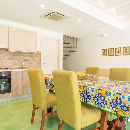 Casa Geranio Vista Etna 公寓 卡拉塔比亚诺