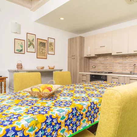 Casa Geranio Vista Etna 公寓